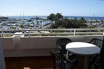 Apartamentos Solana Spain
